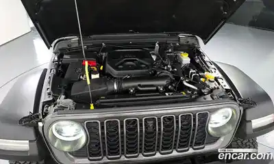 Jeep Wrangler 2024 2.0 гидро в Москве № 2132622, миниатюра 6