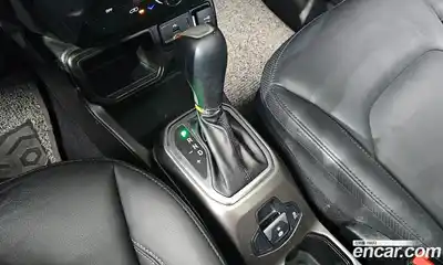 Jeep Renegade 2020 2.4 гидро в Москве № 2132686, миниатюра 12