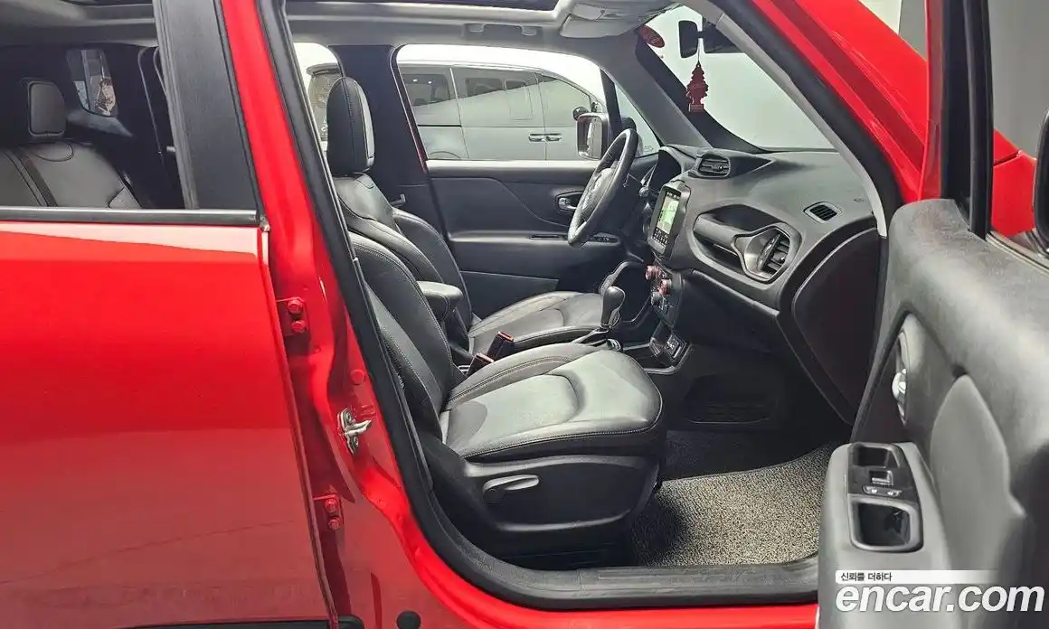 Jeep Renegade 2020 2.4 гидро в Москве № 2132686, фото 16