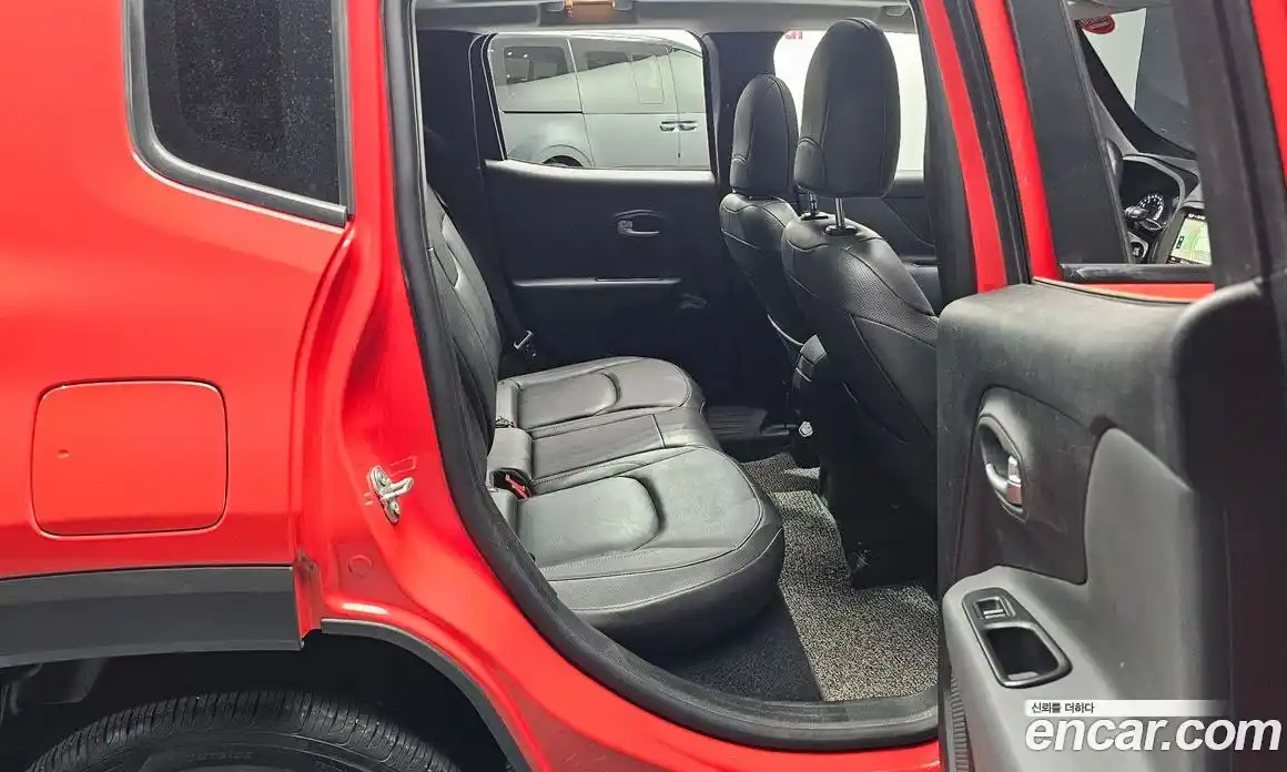 Jeep Renegade 2020 2.4 гидро в Москве № 2132686, фото 17