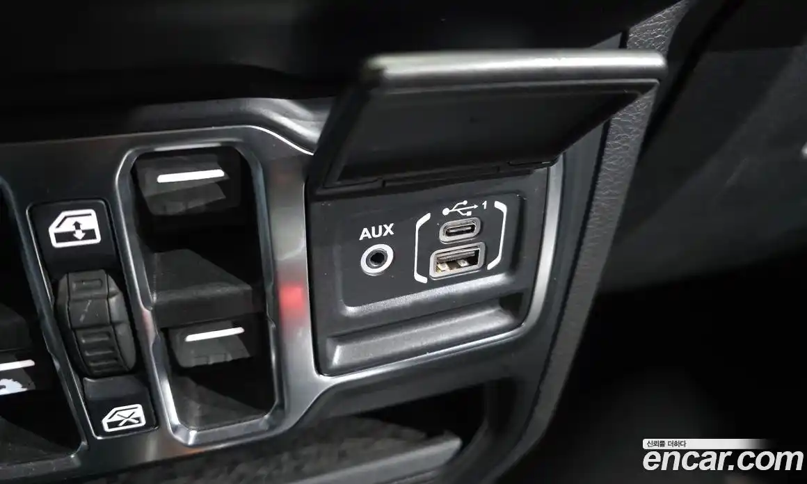 Jeep Wrangler 2021 2.0 гидро в Москве № 2132691, фото 30