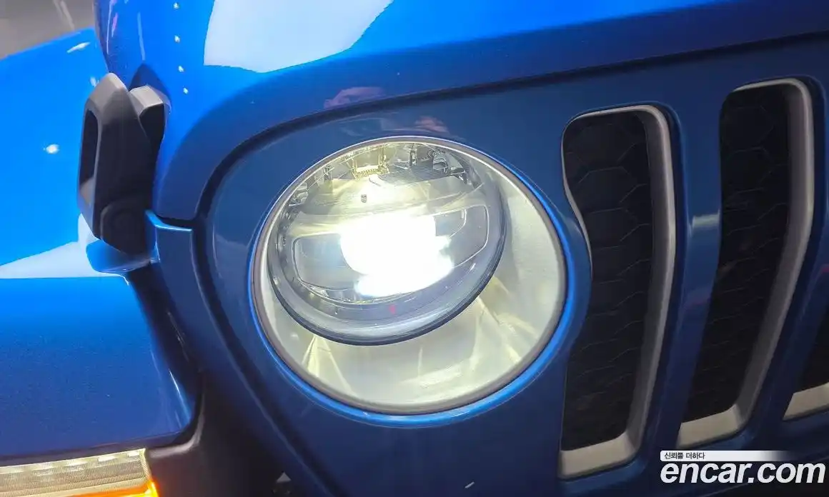 Jeep Wrangler 2021 2.0 гидро в Москве № 2132691, фото 8