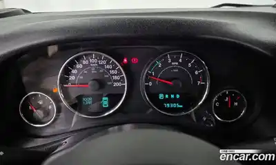 Jeep Wrangler 2017 3.6 гидро в Москве № 2132692, миниатюра 11