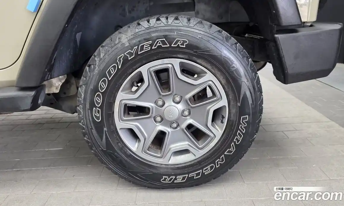 Jeep Wrangler 2017 3.6 гидро в Москве № 2132692, фото 7