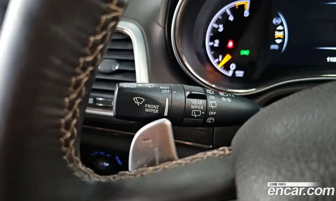 Jeep Cherokee 2018 3.0 гидро в Москве № 2132741, фото 28
