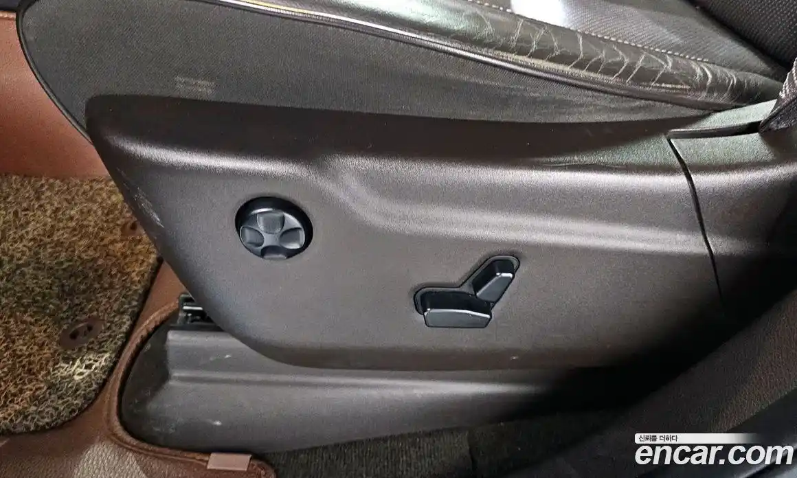 Jeep Cherokee 2018 3.0 гидро в Москве № 2132741, фото 32