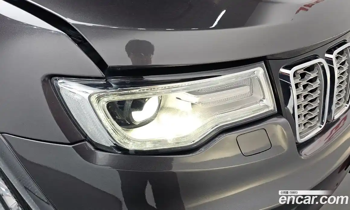 Jeep Cherokee 2018 3.0 гидро в Москве № 2132741, фото 8