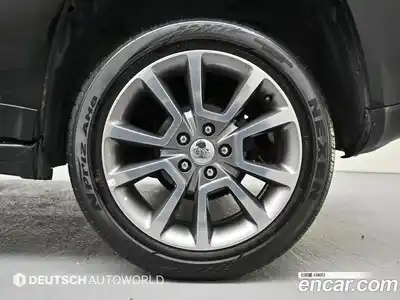Jeep Compass 2016 2.4 гидро в Москве № 2132894, миниатюра 5