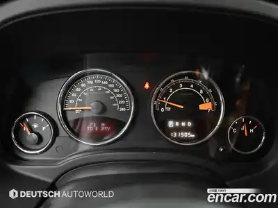 Jeep Compass 2016 2.4 гидро в Москве № 2132894, миниатюра 8