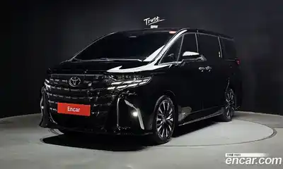 Toyota Alphard, 2025