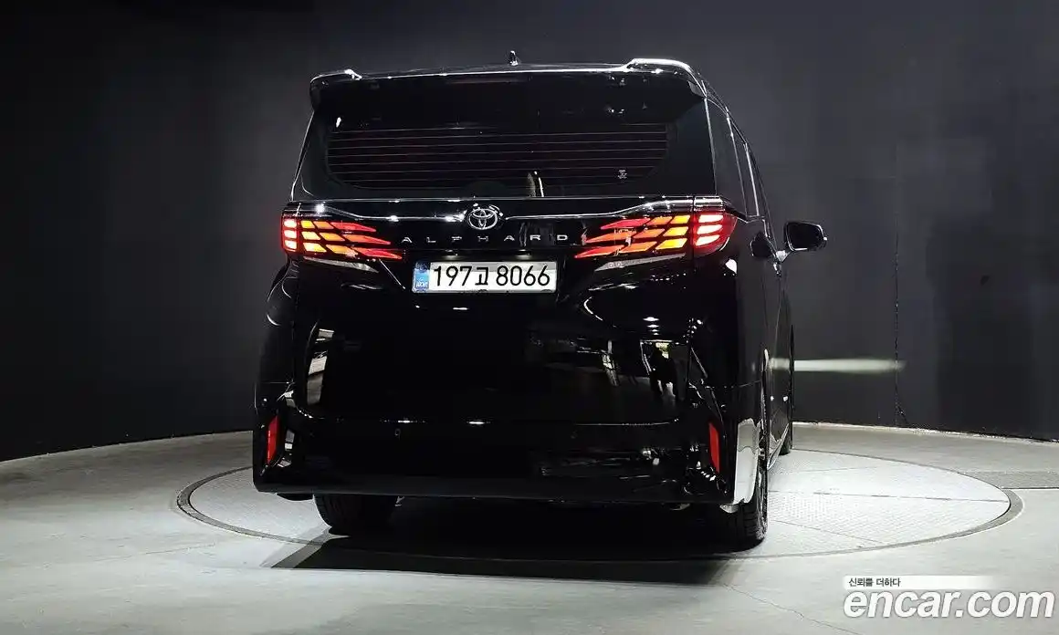 Toyota Alphard 2025 2.5 гидро в Москве № 2132919, фото 4