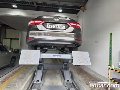 Toyota Camry 2019 2.5 гидро в Москве № 2133187, миниатюра 2