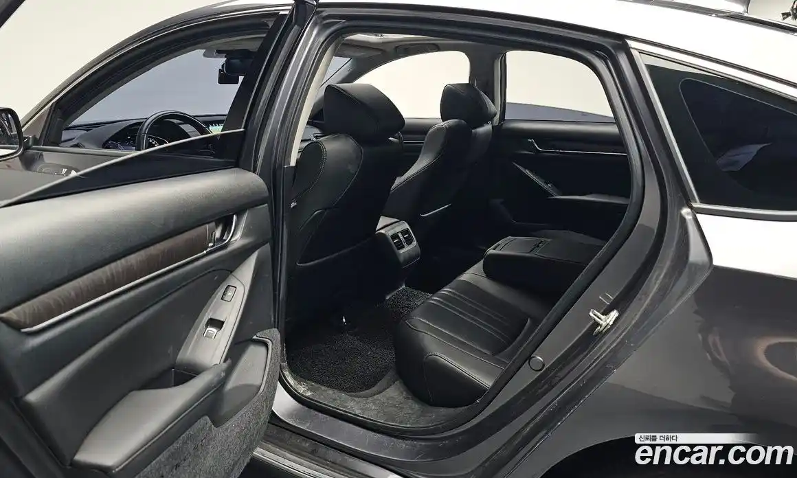 Honda Accord 2019 2.0 гидро в Москве № 2133260, фото 16