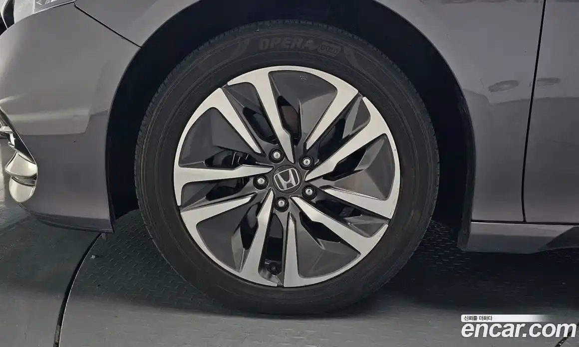 Honda Accord 2019 2.0 гидро в Москве № 2133260, фото 4