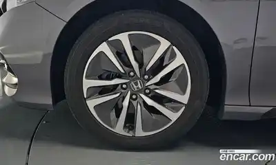 Honda Accord 2019 2.0 гидро в Москве № 2133260, миниатюра 4