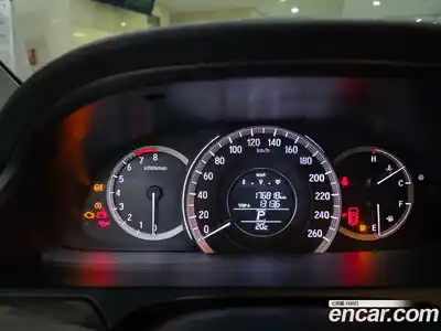 Honda Accord 2017 2.4 гидро в Москве № 2133339, миниатюра 7