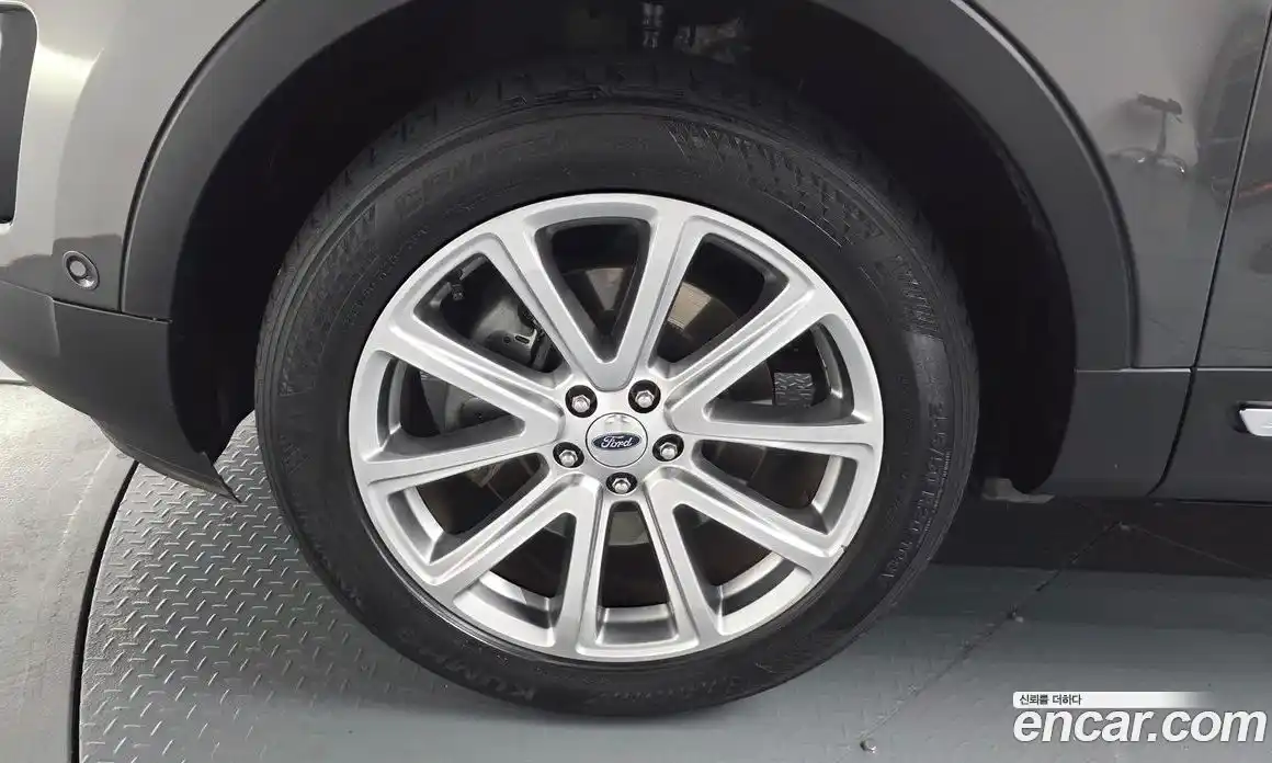 Ford Explorer 2017 2.3 гидро в Москве № 2133460, фото 4