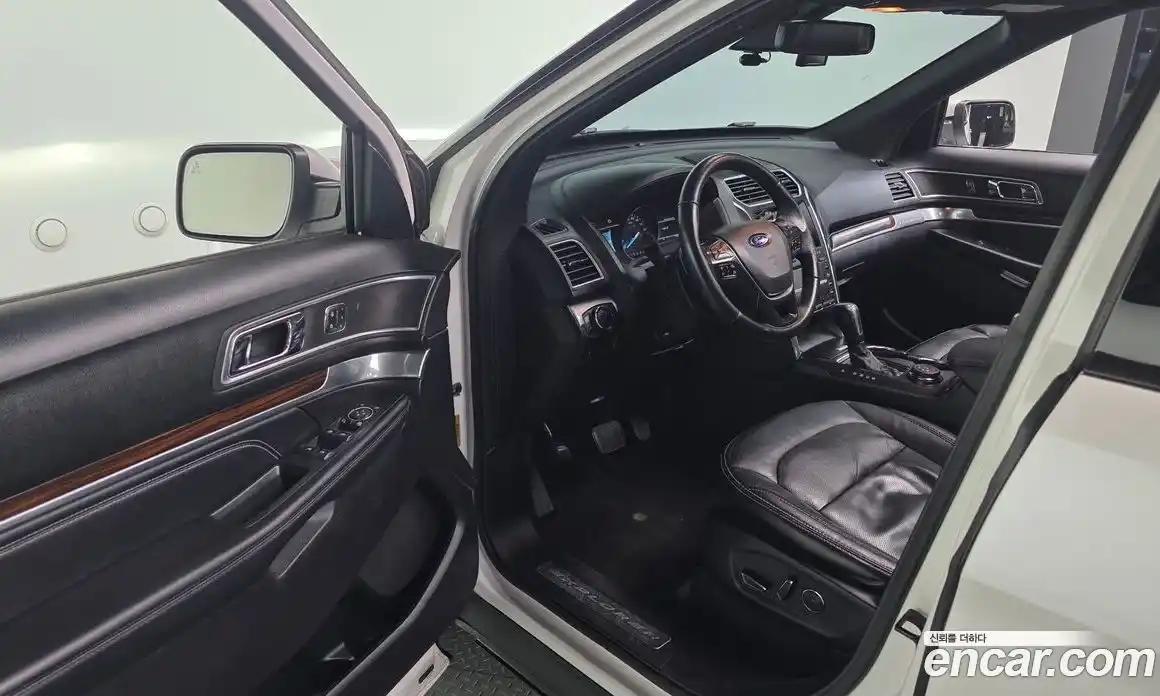 Ford Explorer 2017 3.5 гидро в Москве № 2133581, фото 13