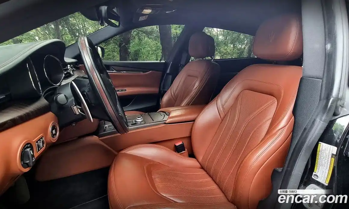 Maserati Quattroporte 2018 3.0 гидро, фото 14