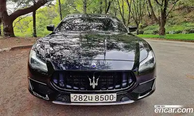 Maserati Quattroporte 2018 3.0 гидро, миниатюра 2