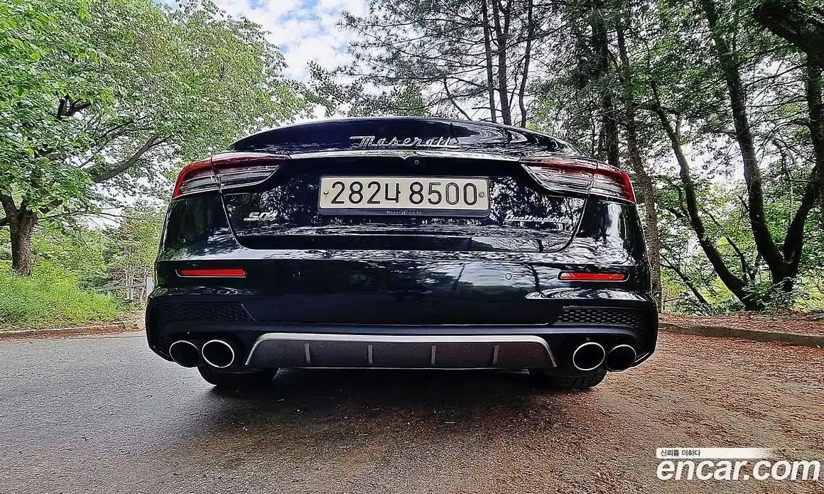 Maserati Quattroporte 2018 3.0 гидро, фото 5