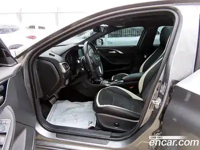 Infiniti Q30 2017 2.0 гидро в Москве № 2134084, миниатюра 5
