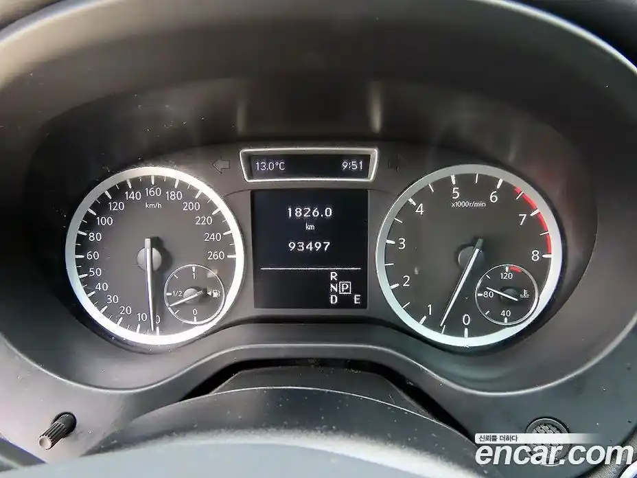 Infiniti Q30 2017 2.0 гидро в Москве № 2134084, фото 9