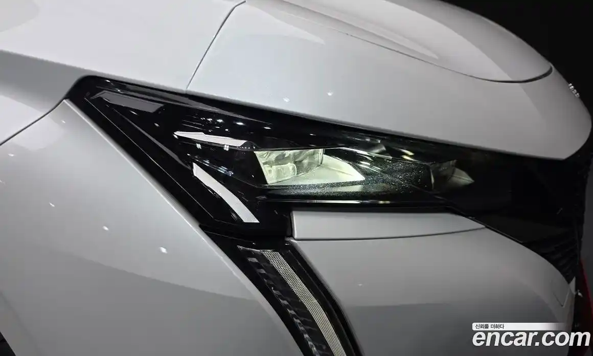 Peugeot 308 2023 1.5 гидро в Москве, фото 8