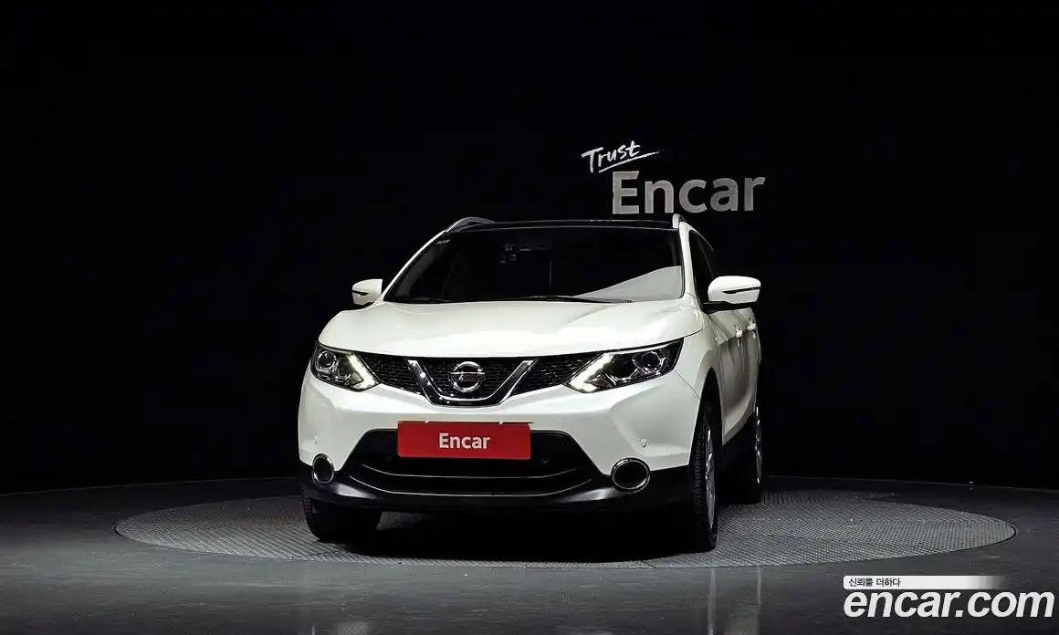 Nissan Qashqai 2016 1.6 гидро в Москве № 2134353, фото 3