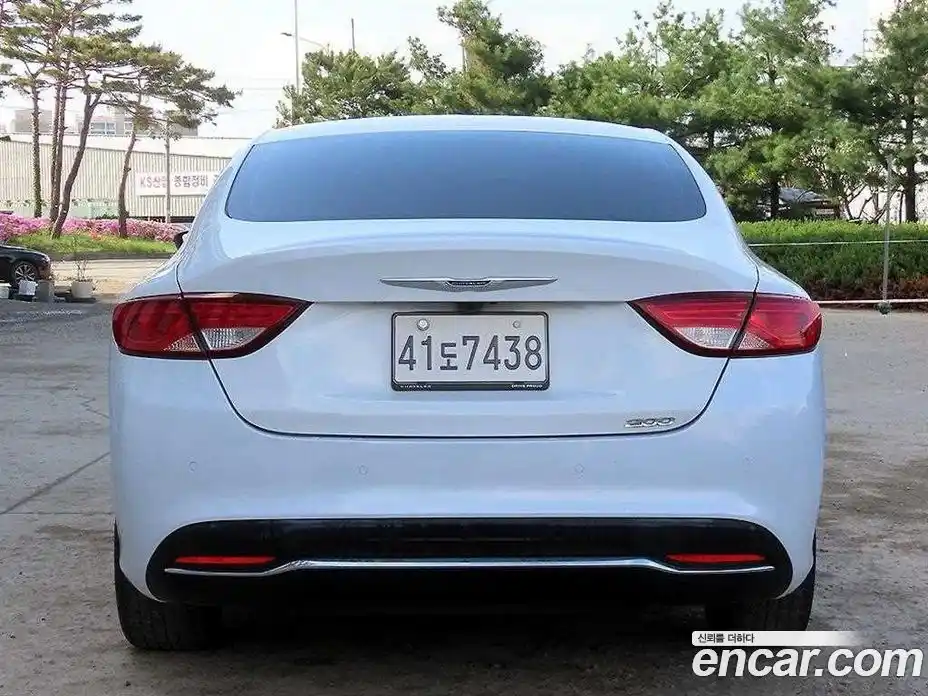 Chrysler 200 2015 2.4 гидро в Москве № 2134814, фото 4