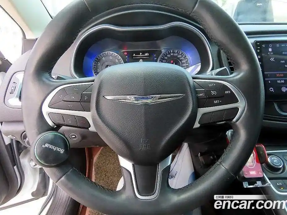 Chrysler 200 2015 2.4 гидро в Москве № 2134814, фото 8