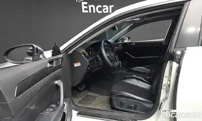 Volkswagen Arteon 2019 2.0 гидро в Москве № 215117, миниатюра 10