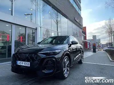 Audi Q5 2025 2.0 гидро в Москве № 230235, миниатюра 2
