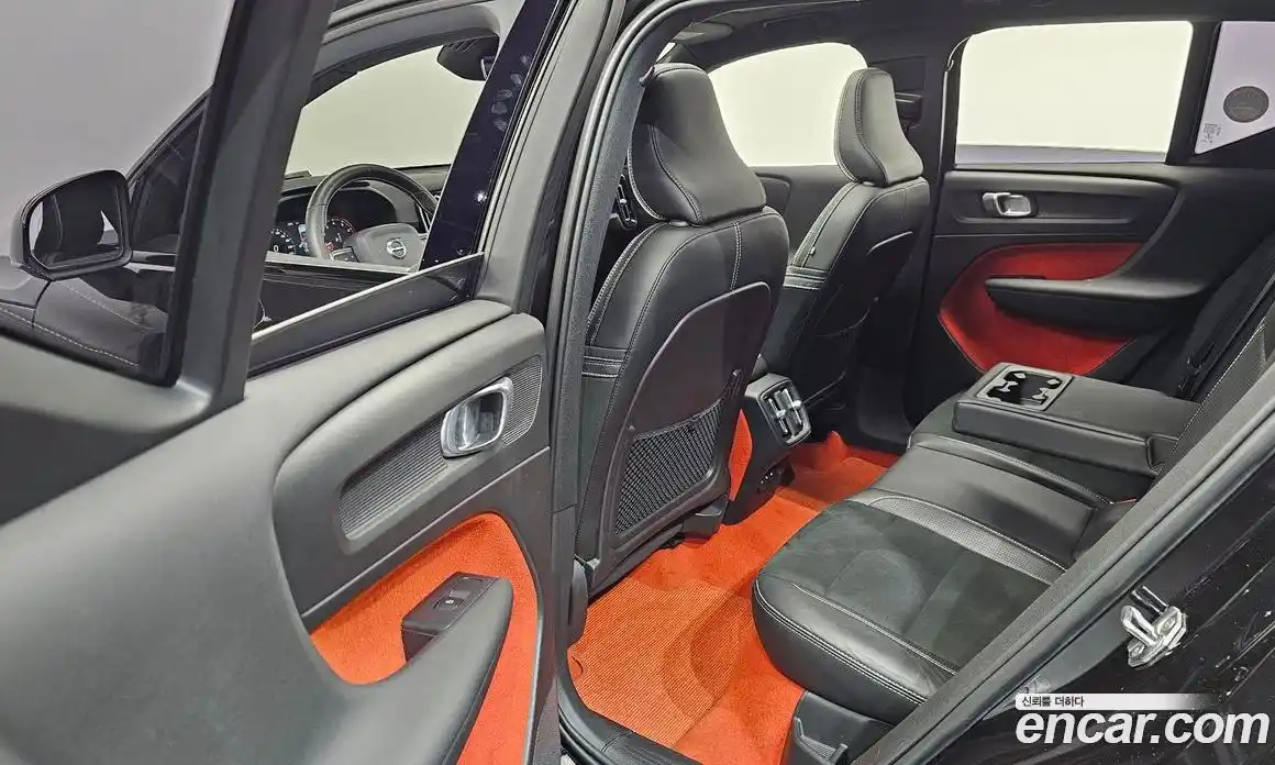 Volvo XC40 2020 2.0 гидро в Москве № 230493, фото 11