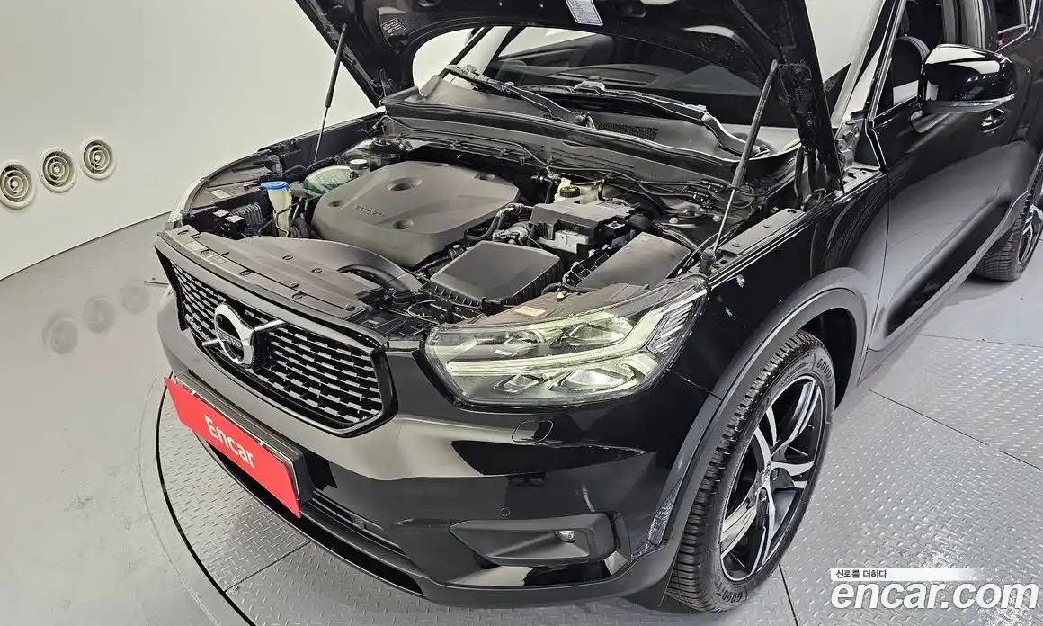 Volvo XC40 2020 2.0 гидро в Москве № 230493, фото 6
