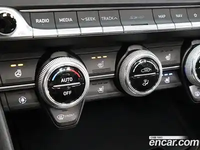 Genesis G70 2019 2.0 гидро в Москве № 23788, миниатюра 9