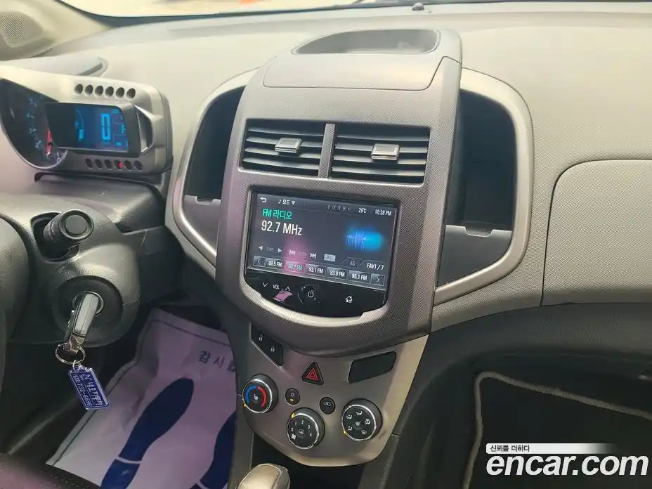 Chevrolet Aveo 2016 1.4 гидро в Москве № 85865, фото 13
