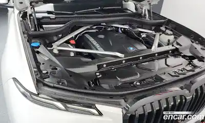 BMW X7 2025 3.0 гидро в Москве № 888433, миниатюра 6