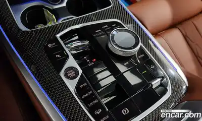 BMW X7 2025 3.0 гидро в Москве № 888433, миниатюра 9