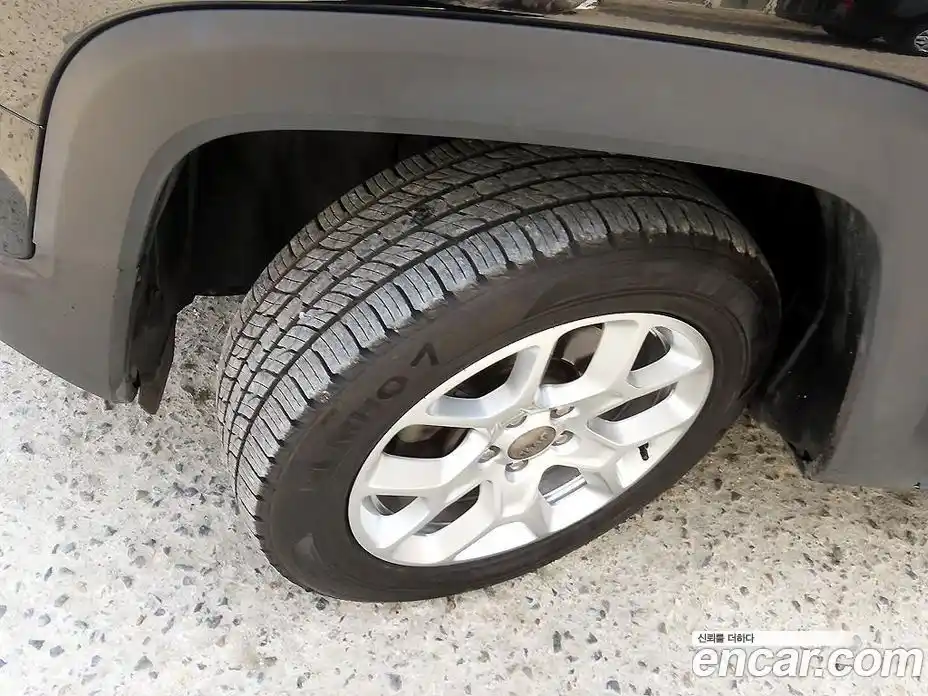 Jeep Renegade 2017 2.0 гидро в Москве № 1015130, фото 19