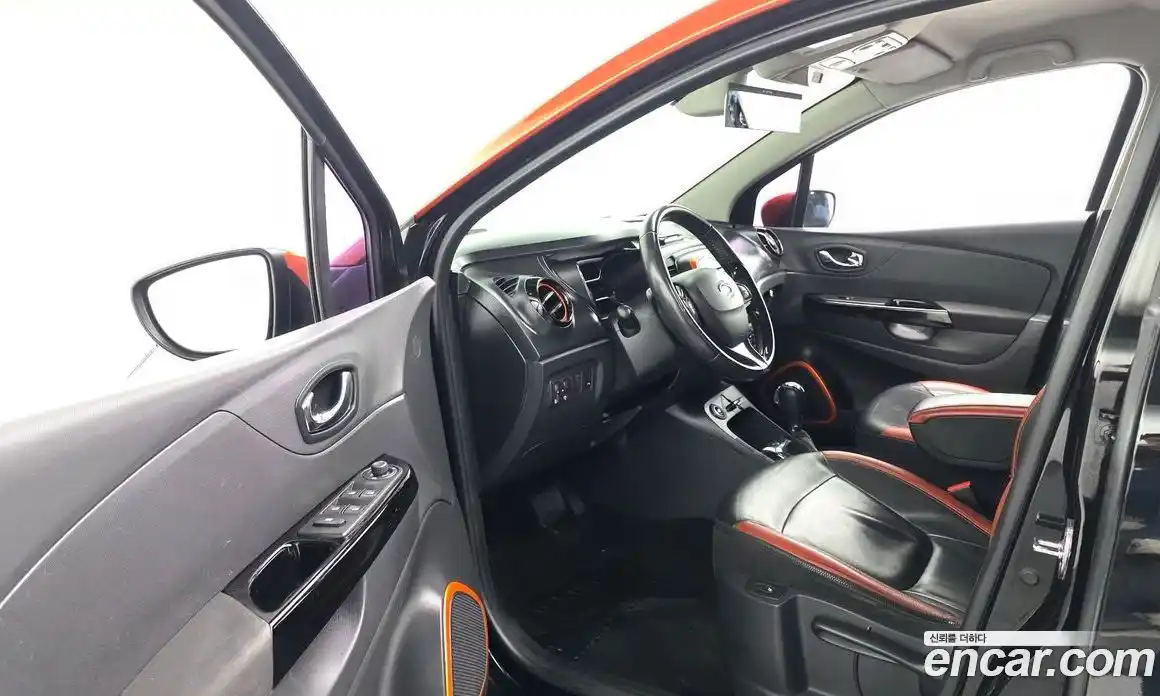 Renault QM3 2015 1.5 гидро в Москве № 151002, фото 11