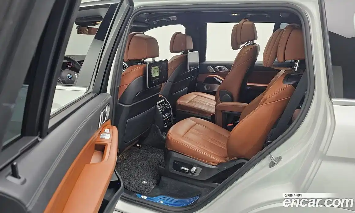 BMW X7 2022 3.0 гидро в Москве № 156933, фото 11