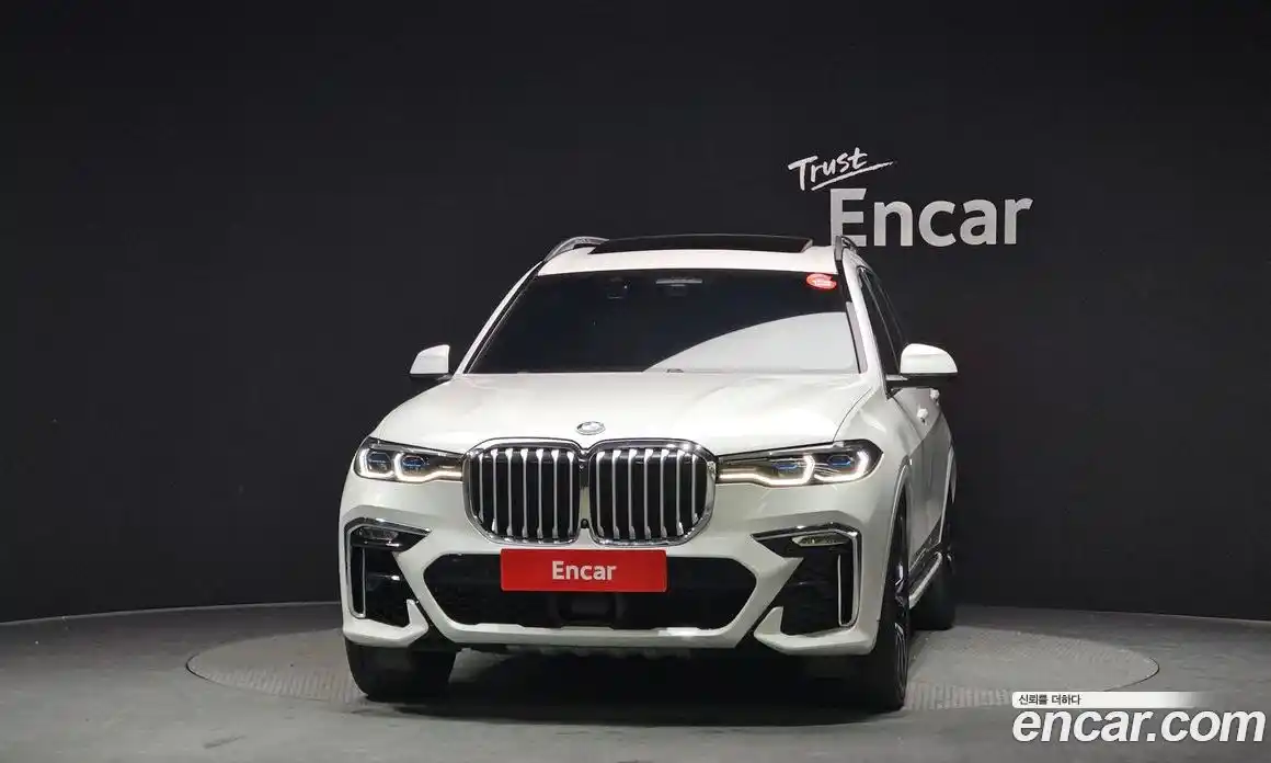 BMW X7 2022 3.0 гидро в Москве № 156933, фото 3