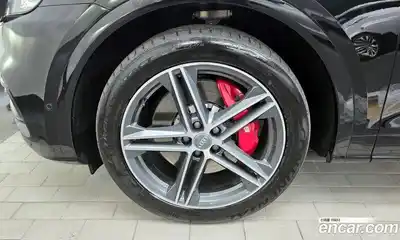 Audi SQ5 2020 3.0 гидро в Москве № 163587, миниатюра 5