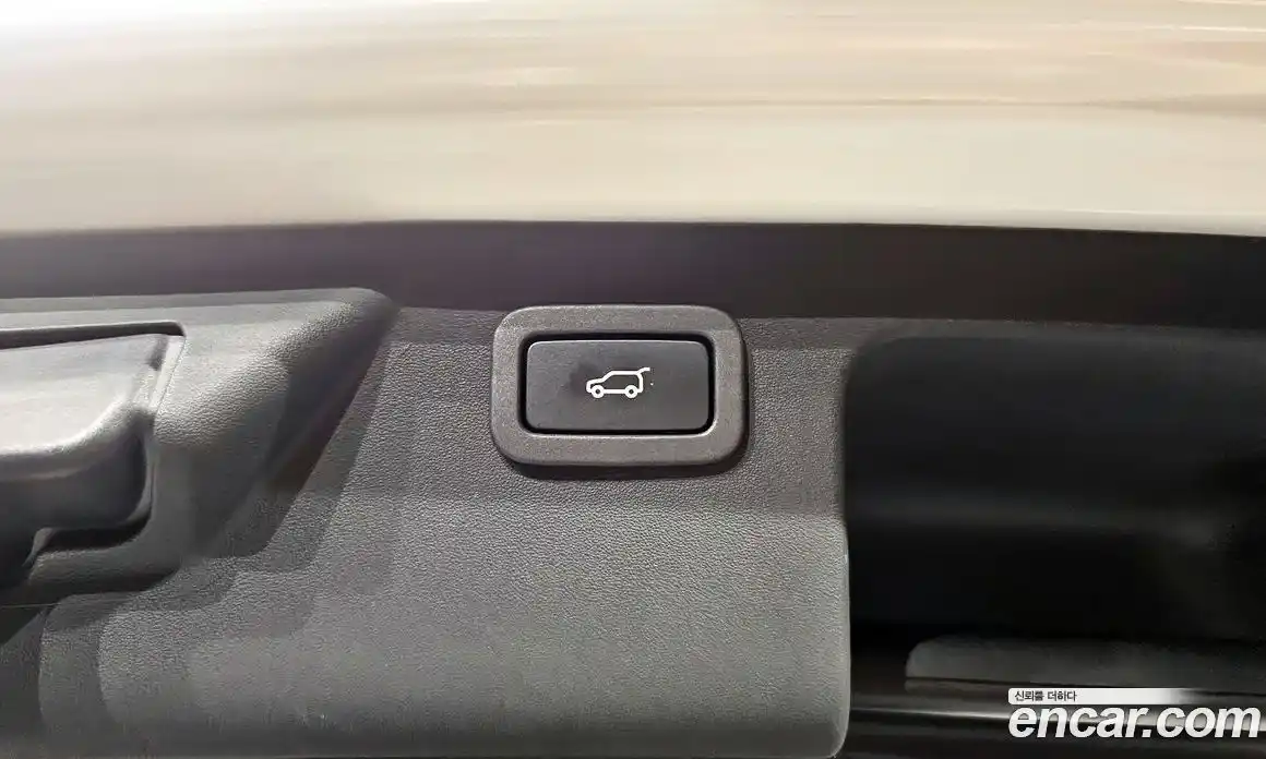 Land Rover Discovery Sport 2017 2.0 гидро в Москве № 166180, фото 20