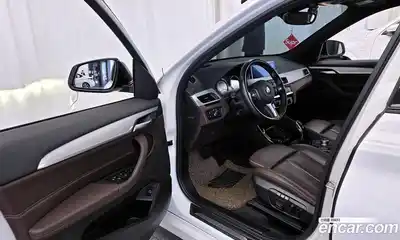 BMW X1 2022 2.0 гидро в Москве № 192944, миниатюра 10
