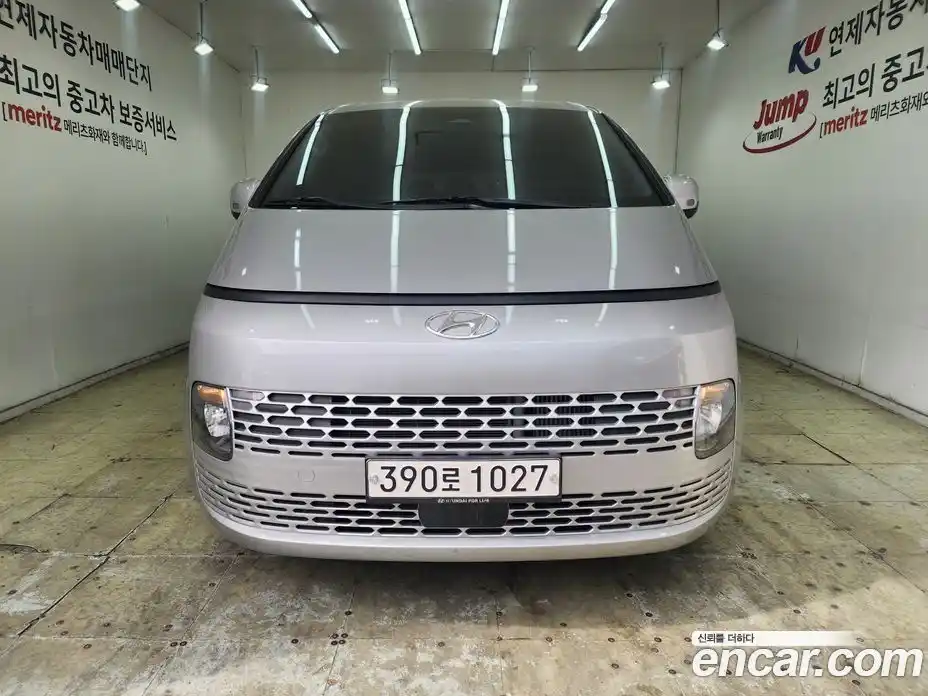 Hyundai Staria 2022 2.2 гидро в Москве, фото 2