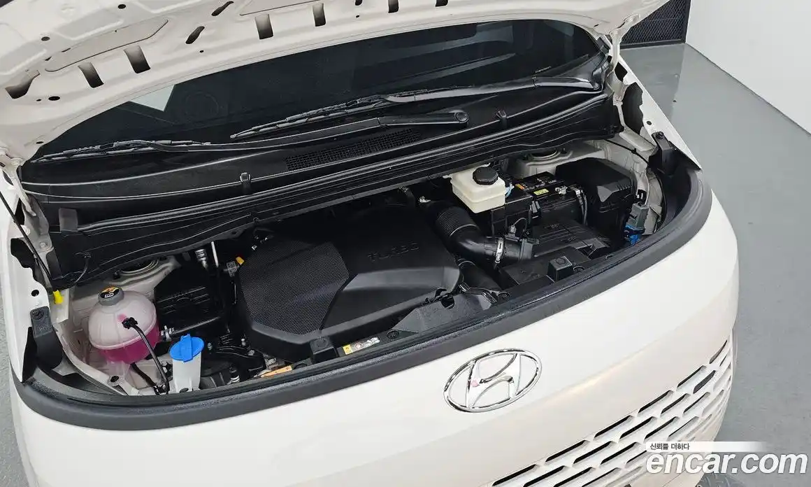 Hyundai Staria 2023 2.2 гидро в Москве № 2122904, фото 6