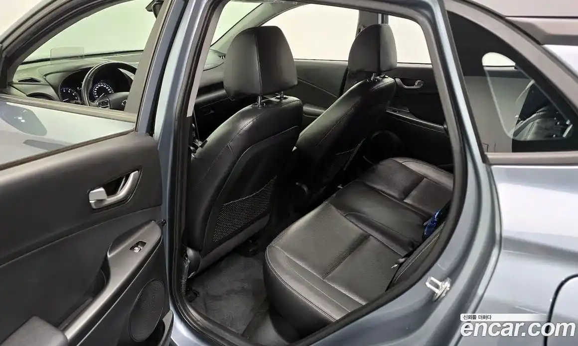 Hyundai Kona 2018 1.6 гидро в Москве № 2122930, фото 16