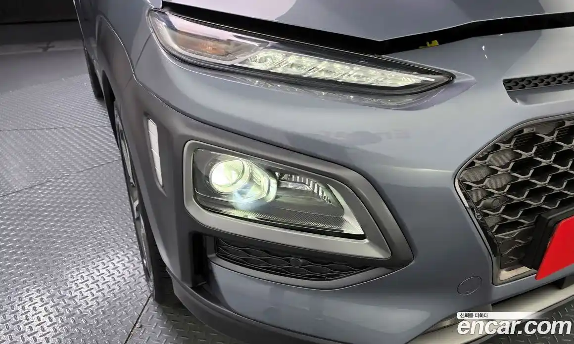 Hyundai Kona 2018 1.6 гидро в Москве № 2122930, фото 8